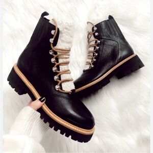 Combat boots- faux fur lining- NINE WEST